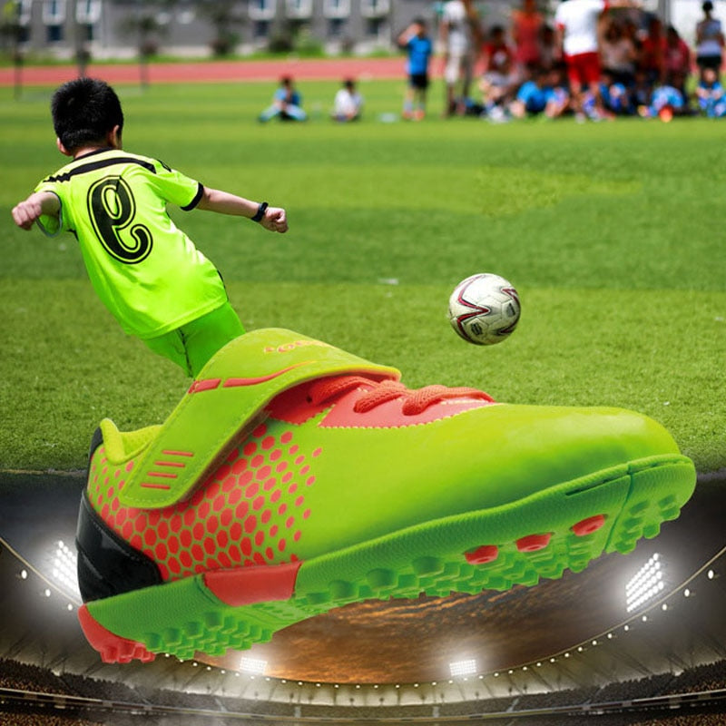 2019 Tiebao Children's Soccer Shoes Professional Football Boots Easy Wear Training Sport Sneakers Zapatos De Futbol 3 Colors
